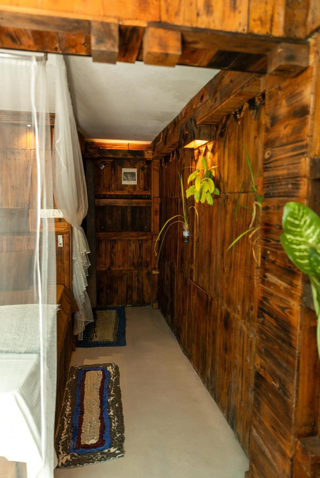 La Pinchi " Pinchi'S Bed " Ξενοδοχείο Gampola Εξωτερικό φωτογραφία